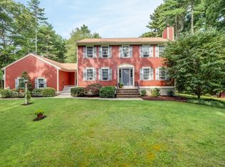 89 Keene Rd, Acushnet, MA 02743