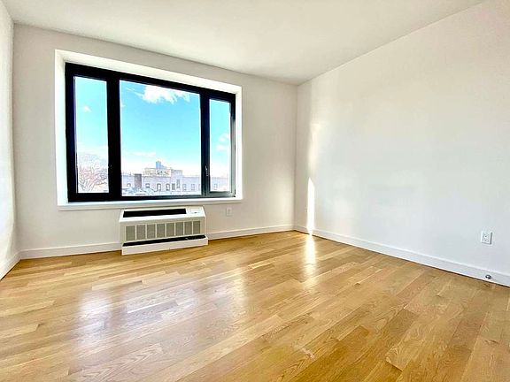 4th image of 409 Eastern Pkwy #311A