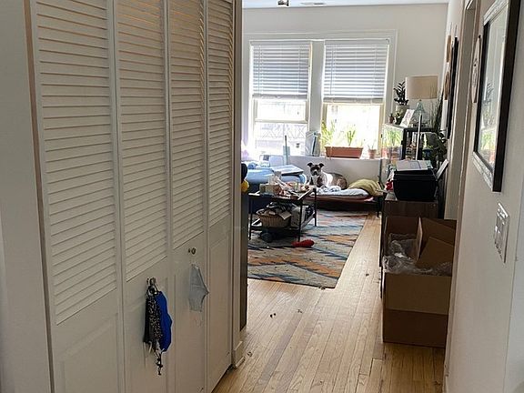 2nd image of 4841 N Ashland Ave #1D