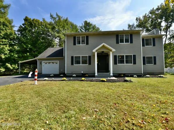 424 Daniels Road, Saratoga Springs, NY 12866