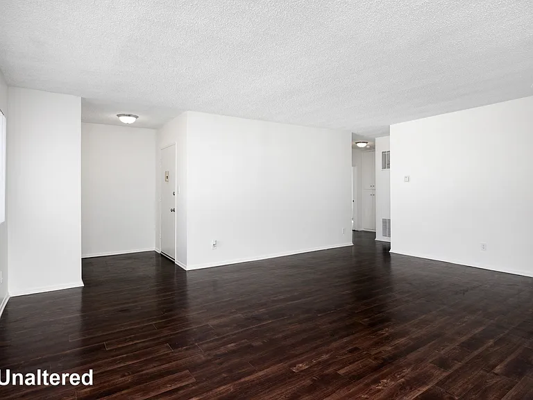 Prospect Plaza Apartments — Photo 8