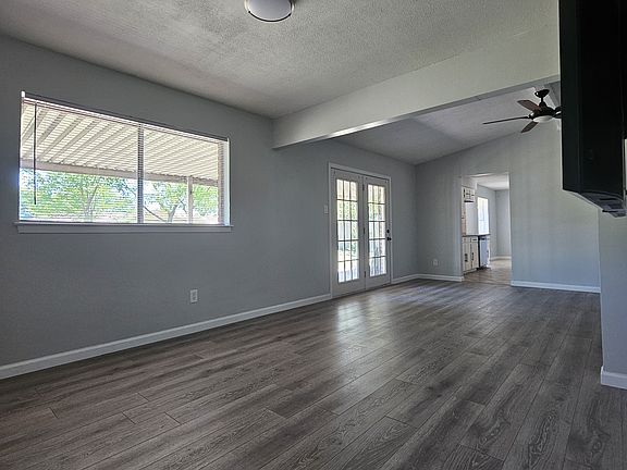 4th image of 709 Lynnewood Ave