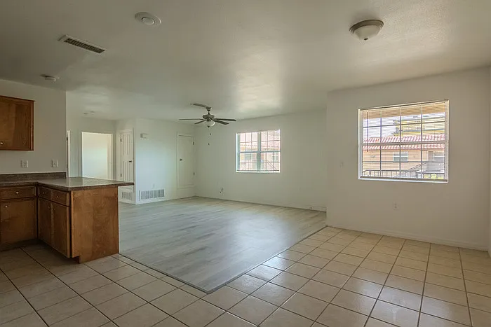 2413 Tremont Ave #B3 — Photo 17