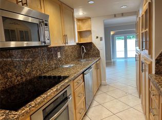 3054 Shipping Ave #1, Miami, FL 33133