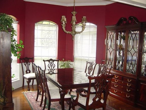 Formal Dining