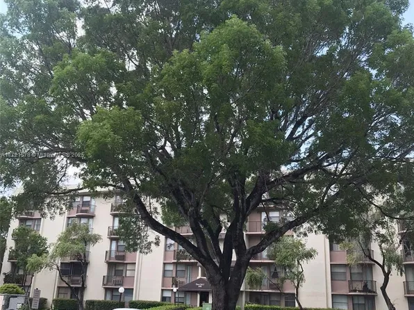 2701 Riverside Dr APT 515-B, Coral Springs, FL 33065