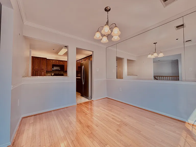 11810 Rockaway Ln #30 — Photo 7