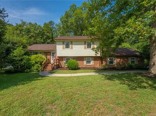 13228 Sherri Dr, Chester, VA 23831