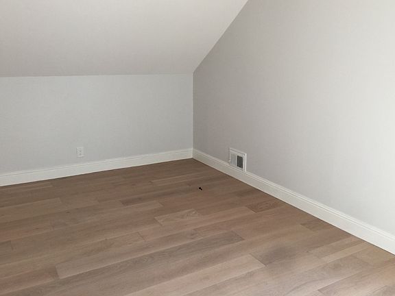 2nd image of 525 7th Ave