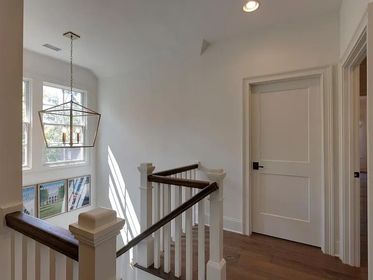 1906B Bernard Ave — Photo 18