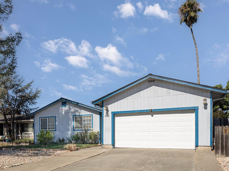 1st image of 1581 Trellis Lane E