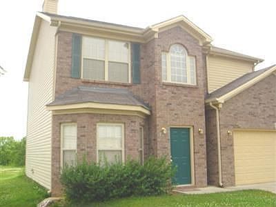2nd image of 1104 Winding Oak Trl