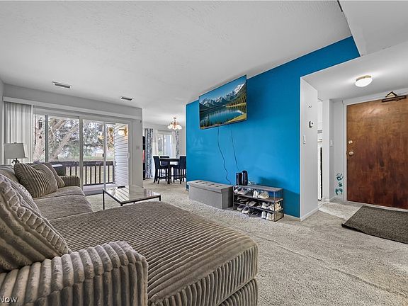 4th image of 6330 Greenwood Pkwy APT 103