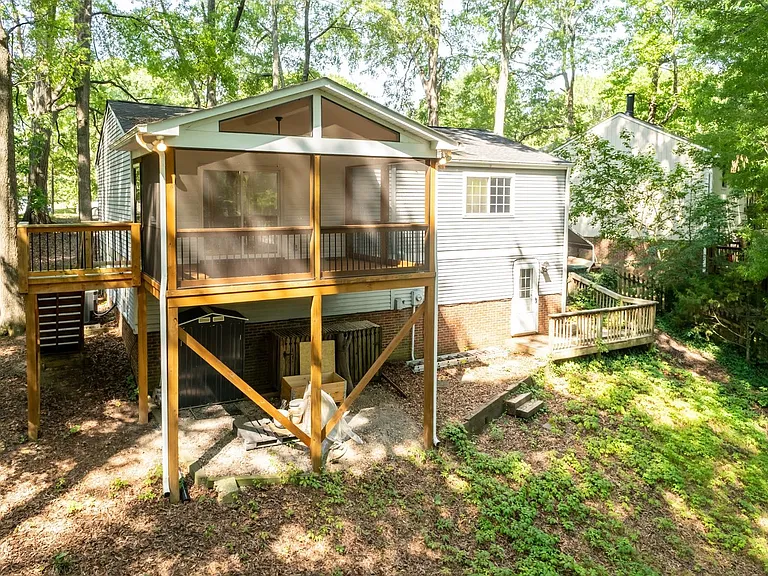 110 Smokehouse Ln — Photo 9