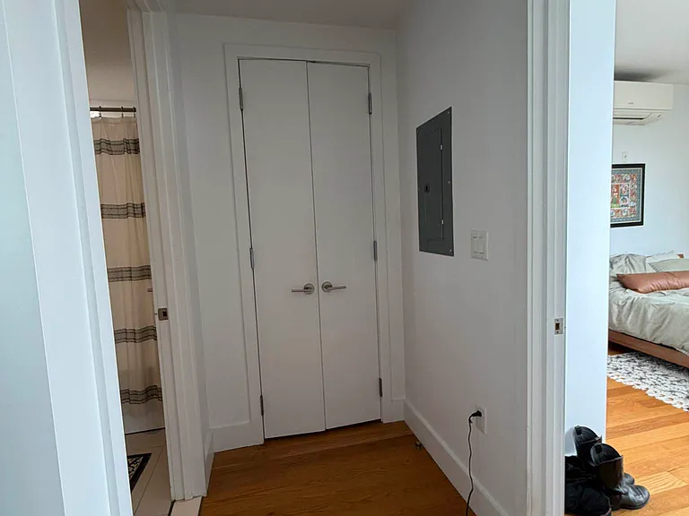 1040 Dean St #8 — Photo 9