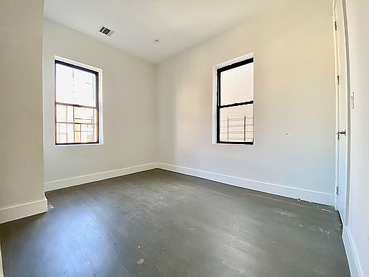5th image of 1103 Carroll St #4