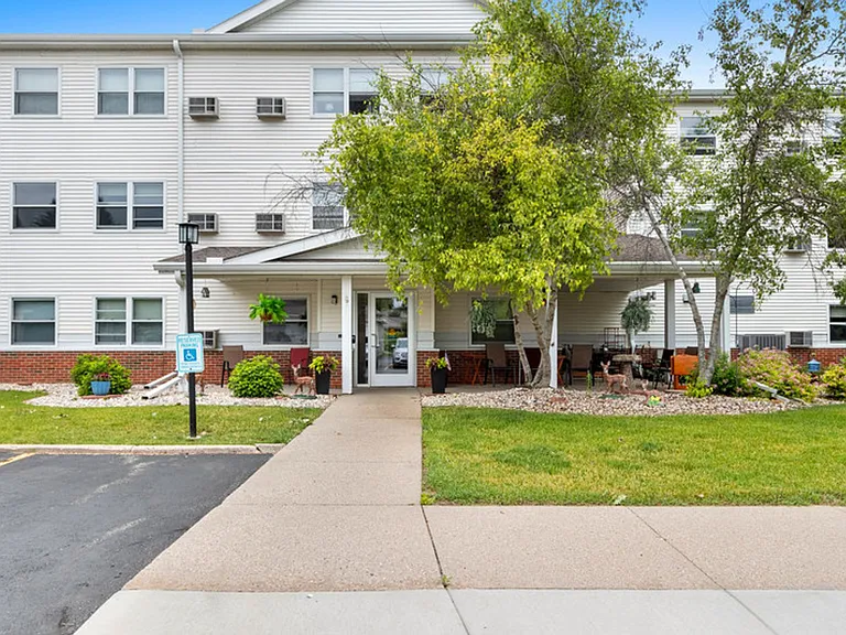 Mayville Heights Apartments is a convenient 55+ senior living community with HEAT AND WATER INCLU... — Photo 44