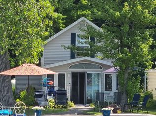 55586 Indian Lake Rd, Dowagiac, MI 49047