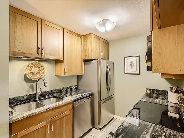 4670 White Rock Cir #4 — Photo 13