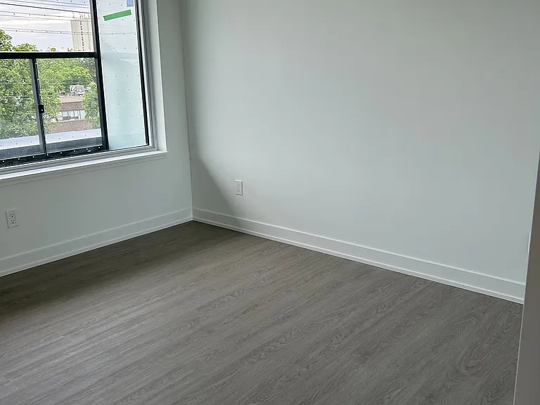 8188 Yonge St #315 — Photo 6