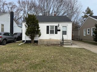 18949 Washtenaw St, Harper Woods, MI 48225