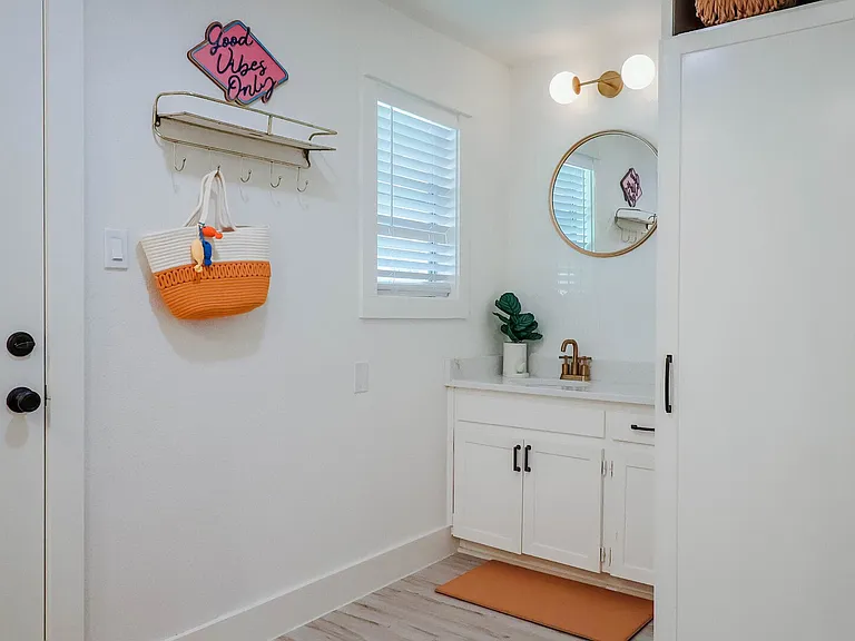 Pecan Creek Dr — Photo 33