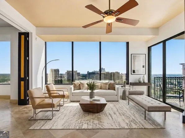 2828 Peachtree Rd #2402, Atlanta, GA 30305