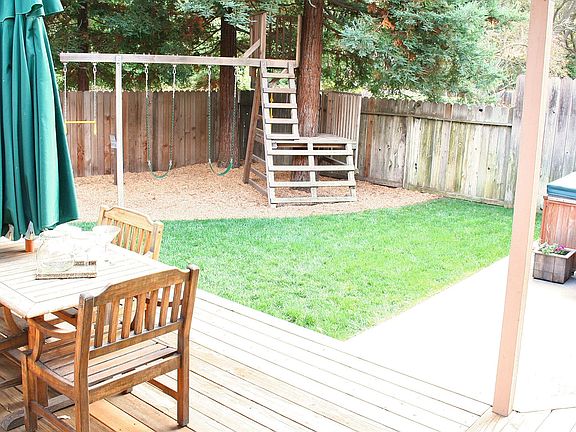 Custom Play Structure