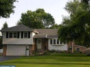 3432 Horton Rd, Newtown Square, PA 19073