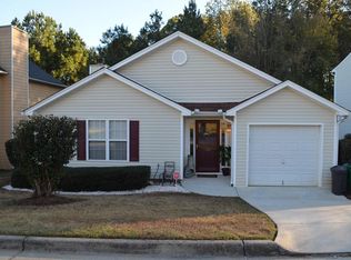 4231 Chestnut Lake Ave, Lithonia, GA 30038