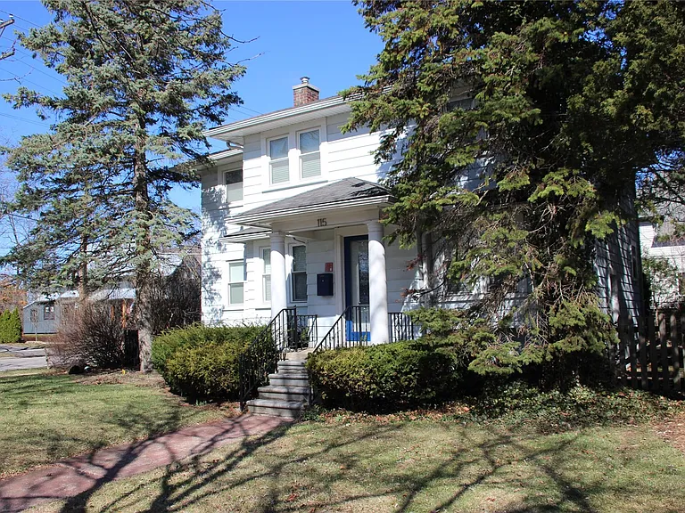 115 E Lincoln St — Photo 22