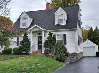 219 Crescent Ave #500, Ellwood City, PA 16117