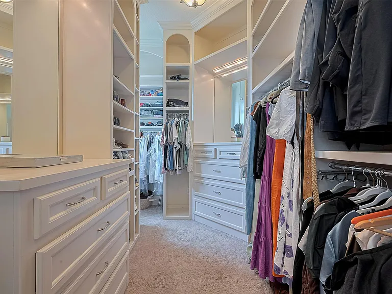 6419 Rodrigo St — Photo 35