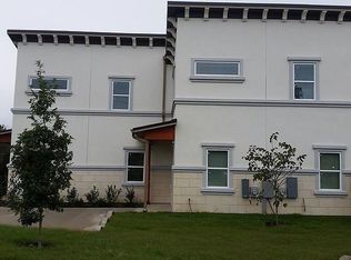 207 Maple Ln APT A, Elgin, TX 78621