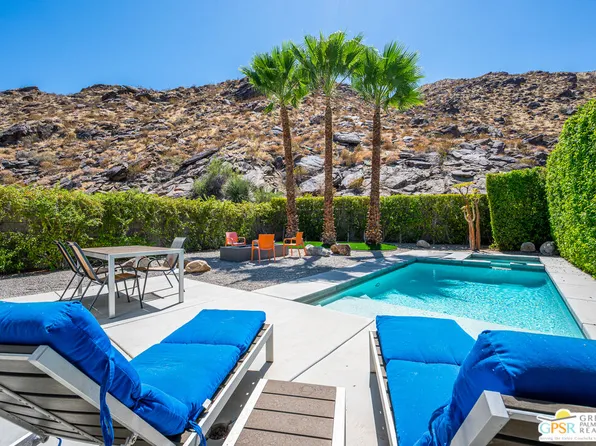 1009 Iris Ln, Palm Springs, CA 92264