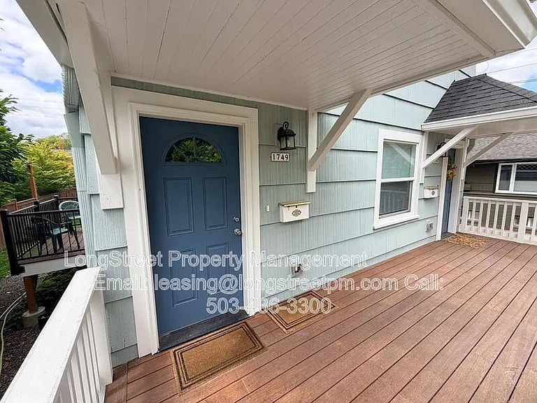 1749 SE 46th Ave — Photo 5