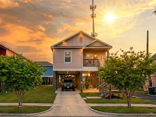 710 35th St, Galveston, TX 77550