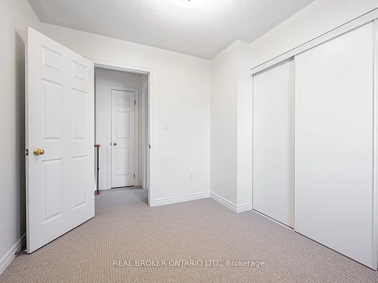 102 Natalie Pl — Photo 27