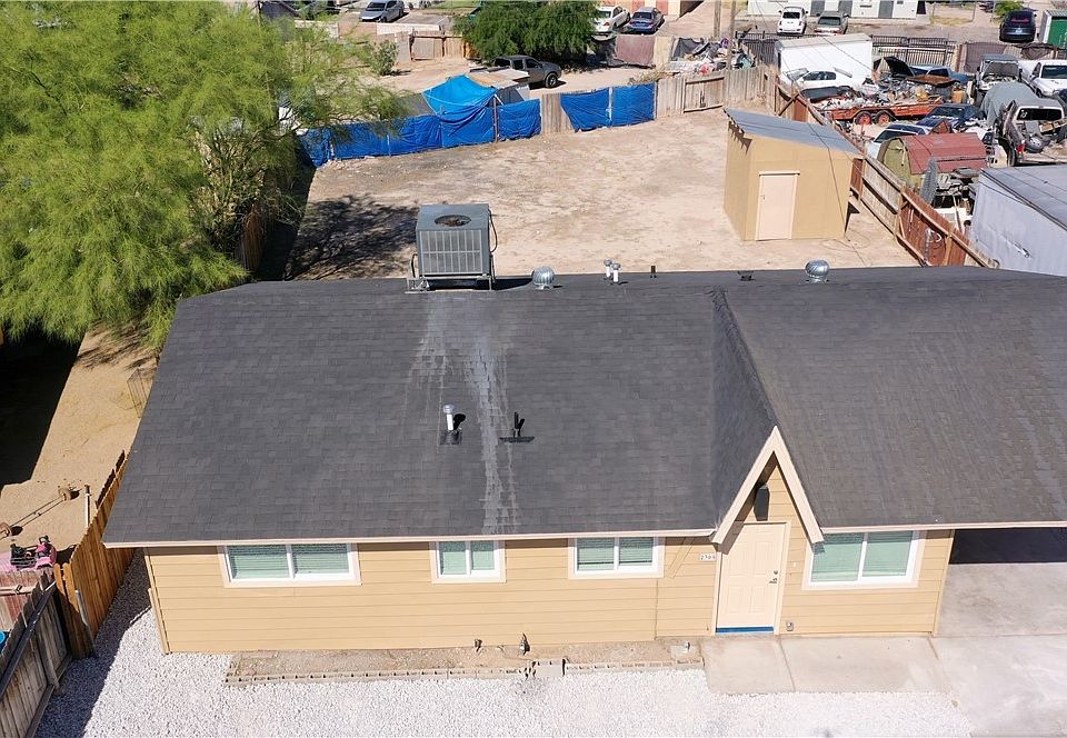 2nd image of 2309 Pariva St