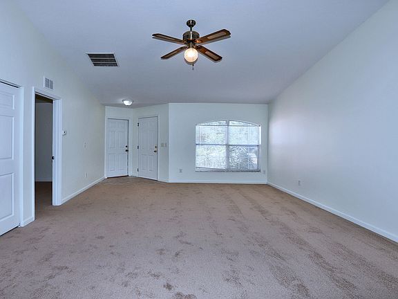 5th image of 12 Plain View Dr #A