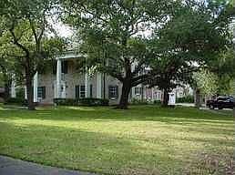 1st image of 3731 Lakeshore Dr