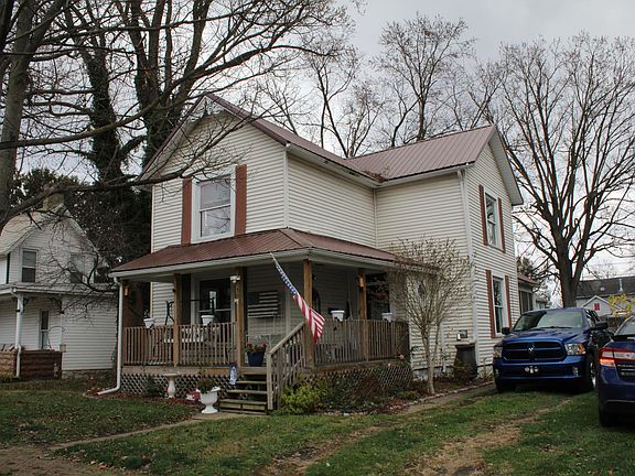 2nd image of 50 Oakwood Ave