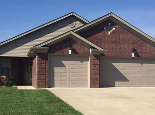 101 Vineland Parkway Dr, Vine Grove, KY