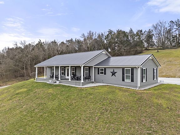 3rd image of 1447 W Beaverdam Rd