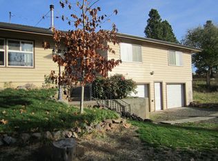 5311 Uhrmann Rd, Klamath Falls, OR 97601