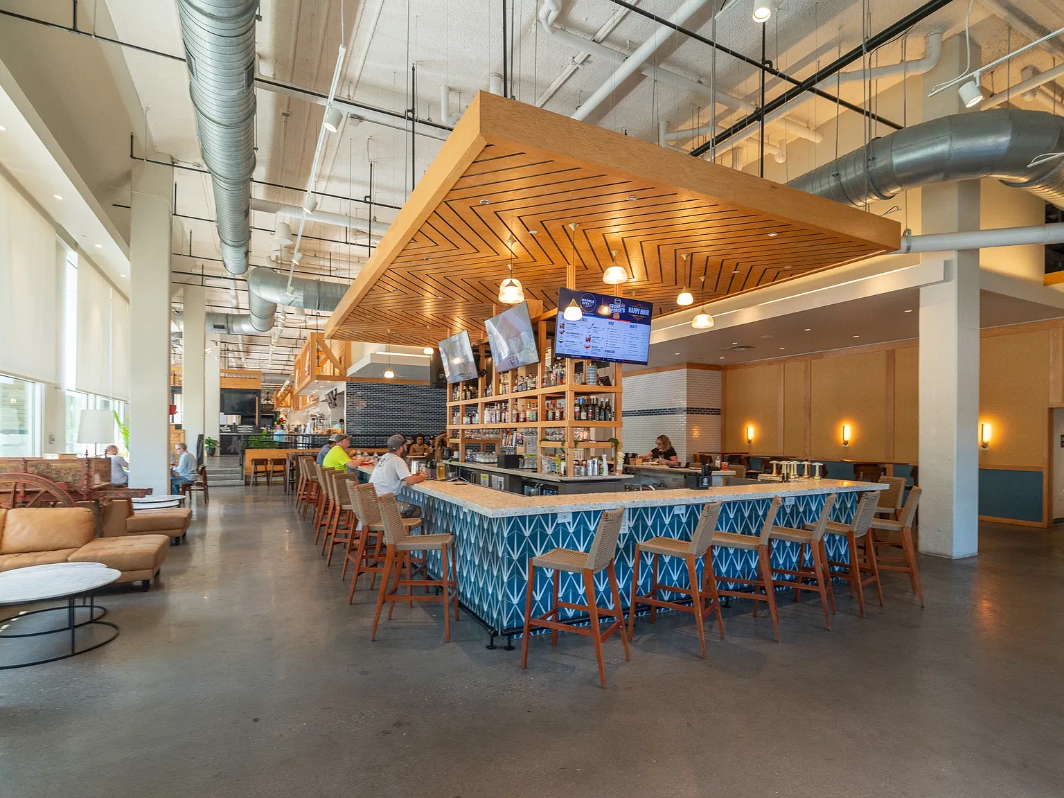 333 W Depot Ave — Photo 3