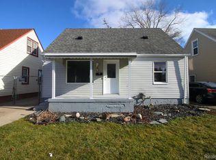 21848 Tuscany Ave, Eastpointe, MI 48021