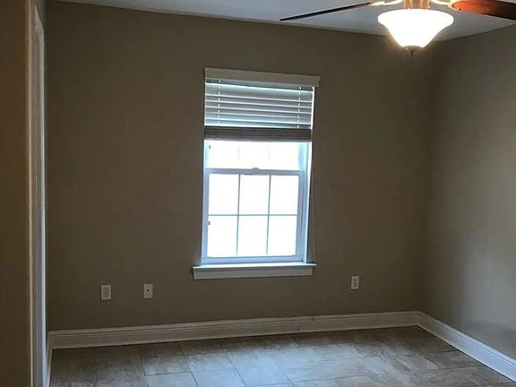 5th image of 2228 Cedarbrook Ct #2228
