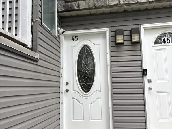 45 Regal Walk #A, Staten Island, NY 10303