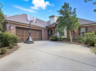 109 Diablo Dr, Burleson, TX 76028